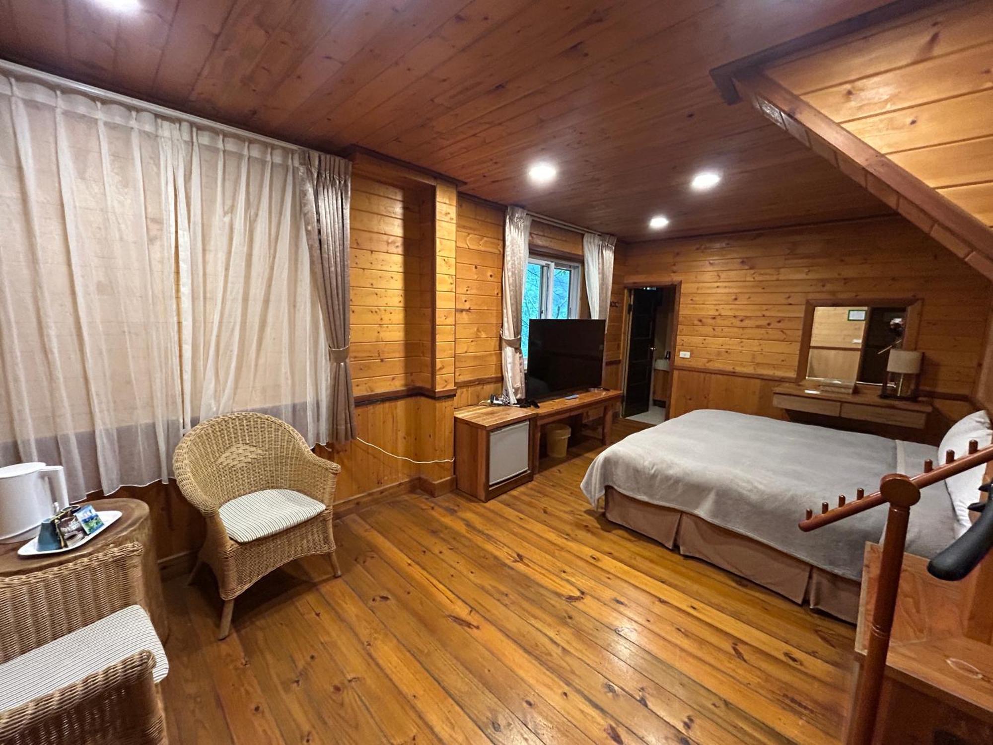 Top Cloud Villa Nhân Ái Phòng bức ảnh